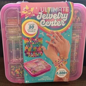 Just My Style Ultimate Jewelry Center Beading Kit NIB